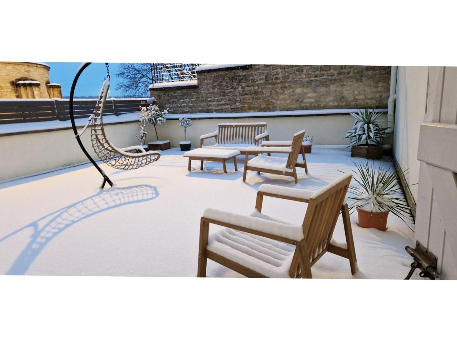 Cosy Gare Apartment Caen Bagian luar foto